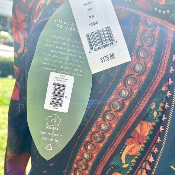 Farm Rio Mixed Scarves Button-Up Shirt NWT With Crop Alteration Size X-Small - Picture 3 of 9